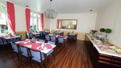 stylish dining room at the Hotel Zur Post Bonn
