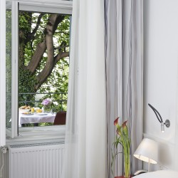Quiet location right in the middle of the town - Hotel Zipser in Vienna