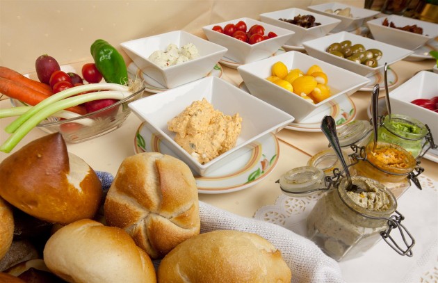 Große Auswahl beim Frühstücksbuffet im Hotel Haus Arenberg in Salzburg