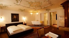 Luxeriöses Zimmer im Hotel Kasererbraeu in Salzburg