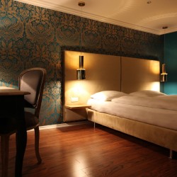 Komfortables Doppelzimmer im Hotel Kasererbraeu in Salzburg